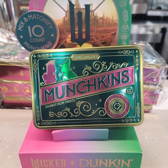 NWT Wicked Dunkin' Munchkins Tin - Picture 1 of 1